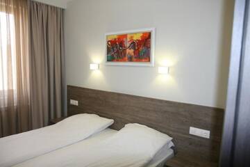 Фото номера Двухместный номер с 1 кроватью, вид на озеро Курортные отели La Casa Hotel г. Цигов-Чарк 23