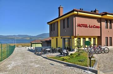 Фотографии Курортные отели La Casa Hotel г. Цигов-Чарк (Болгария) №1 Фото Курортные отели La Casa Hotel г. Цигов-Чарк 1